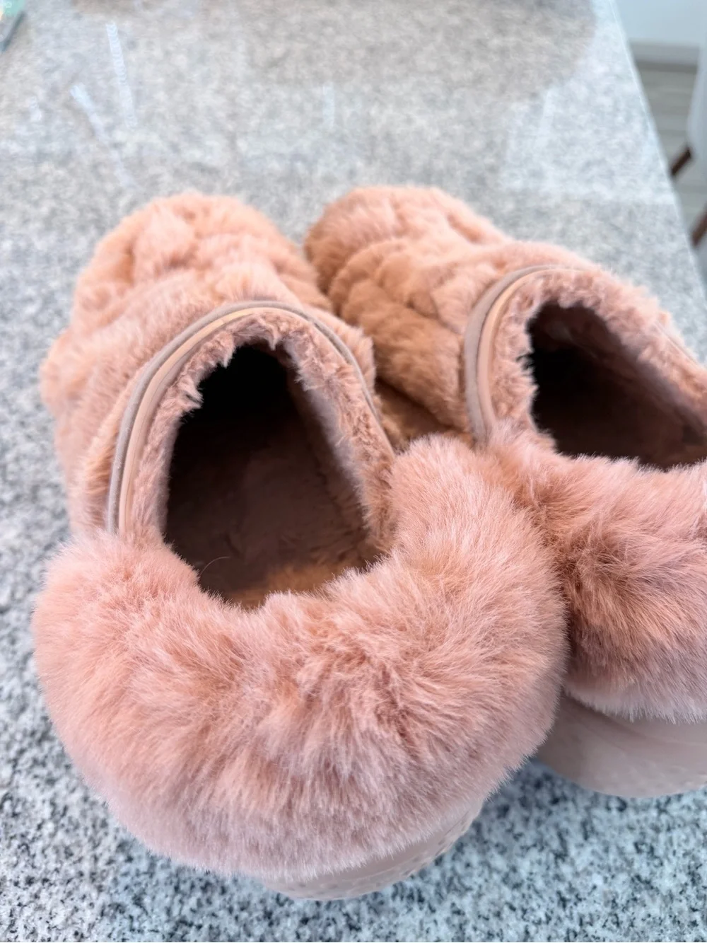 CROCS Kids Blush Pink Fuzzy Lined Clog